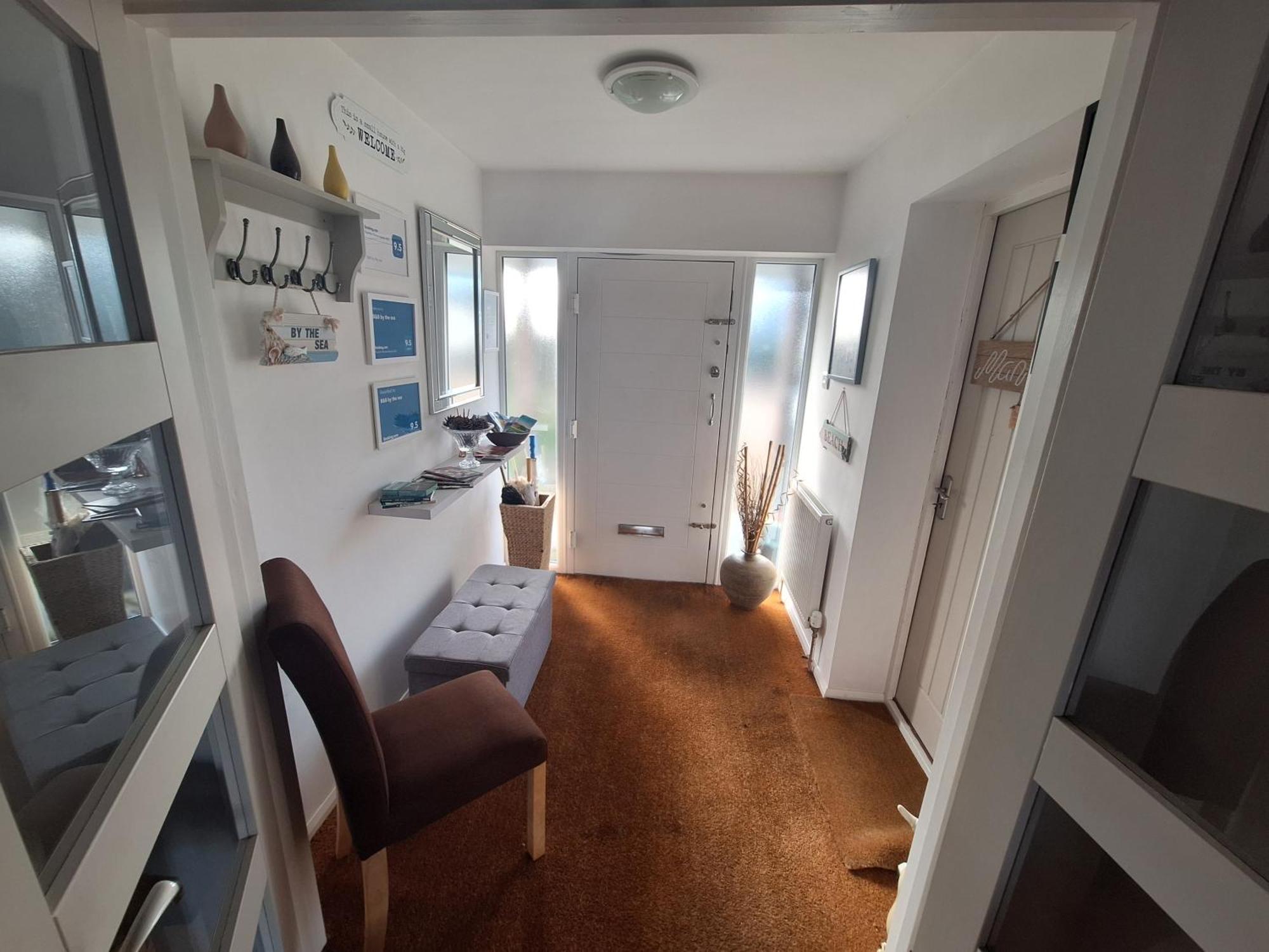 By The Sea, Home From Home Sleeps 6 米尔福德昂西 外观 照片